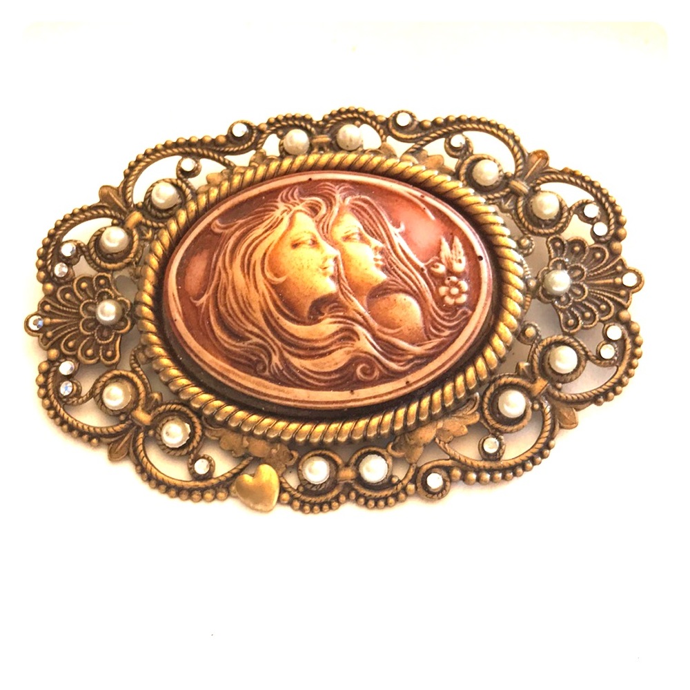 HIDDEN HEART BROOCH PIN GOLD TONED